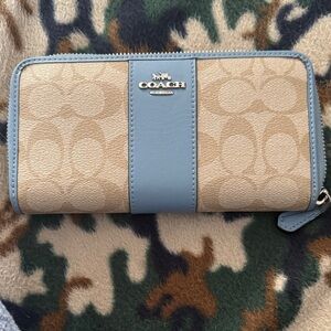 Coach Tan and Light Blue Zip Wallet